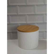 FRASCO DE CERAMICA CON TAPA DE BAMBU MEDIANO RAYAS BLANCO