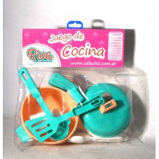 JUEGO DE COCINA - OLLITAS Y UTENSILIOS RIVAPLAST