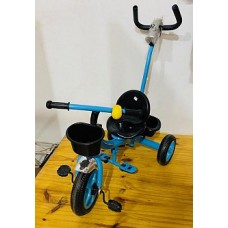 TRICICLO 2 EN 1 METAL CON BARRA Y CANTIMPLORA