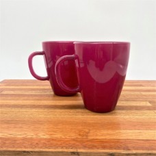 TAZA DE VIDRIO MUG CONICO COLOR GUINDA